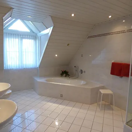 Meyer Konukevi 3*
